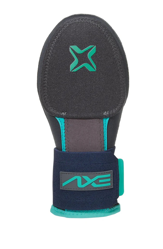 Axe Armor Sliding Mitt — Player Gear (image 4)