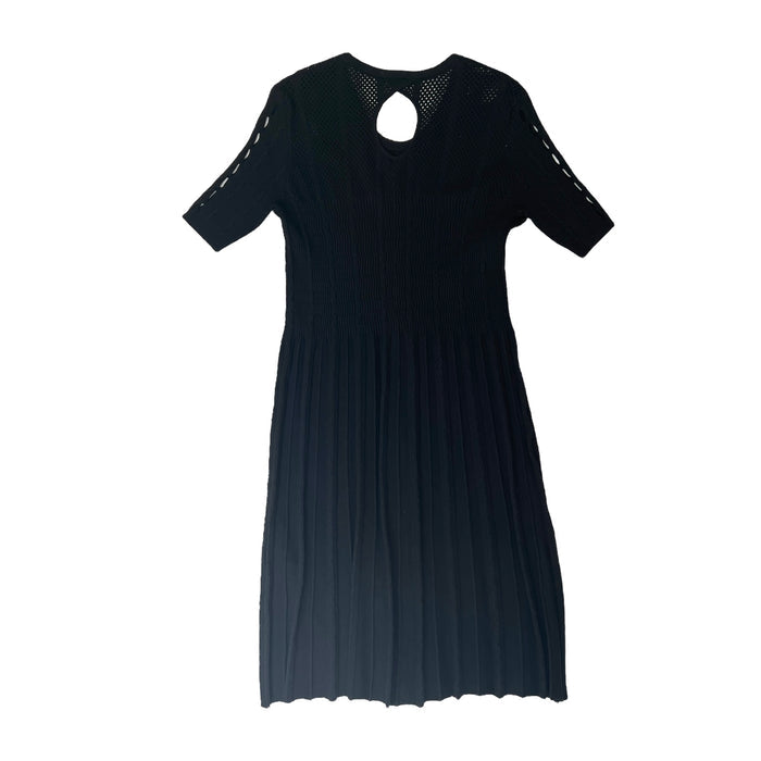 Black Dress - M