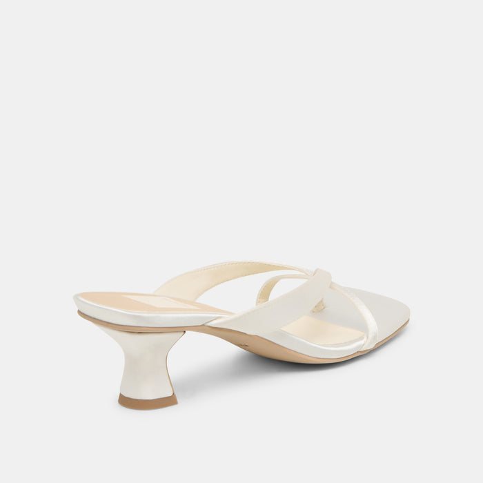 BREVEL HEELS TRUE WHITE SATIN