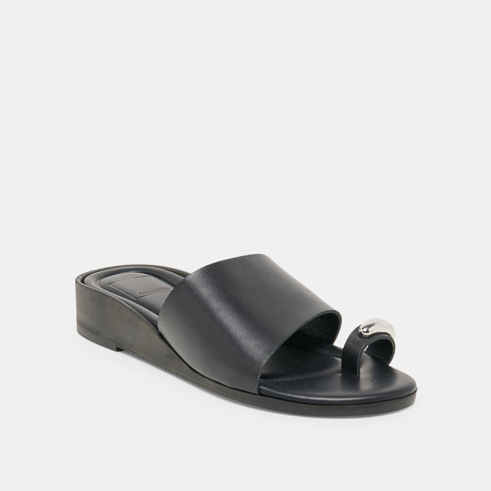 MOXY SANDALS BLACK LEATHER
