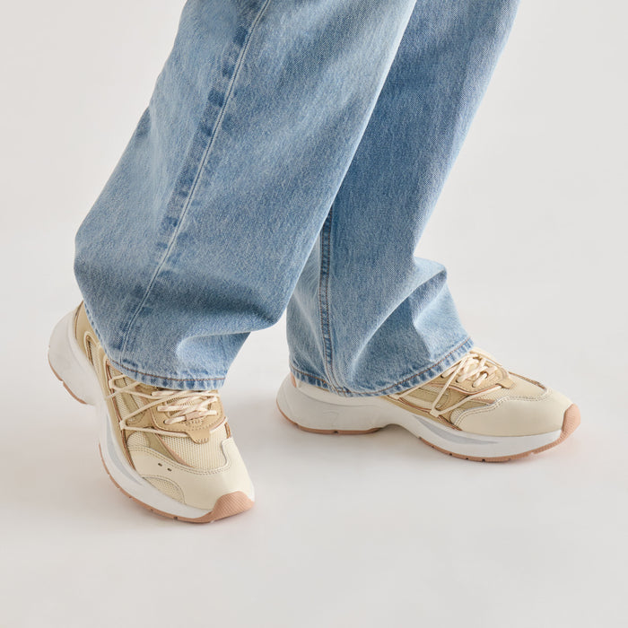 SELMAR SNEAKERS OFF WHITE LEATHER