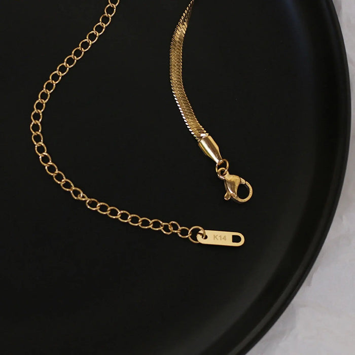 Snake flat and Trace Chain Necklace Crushes.