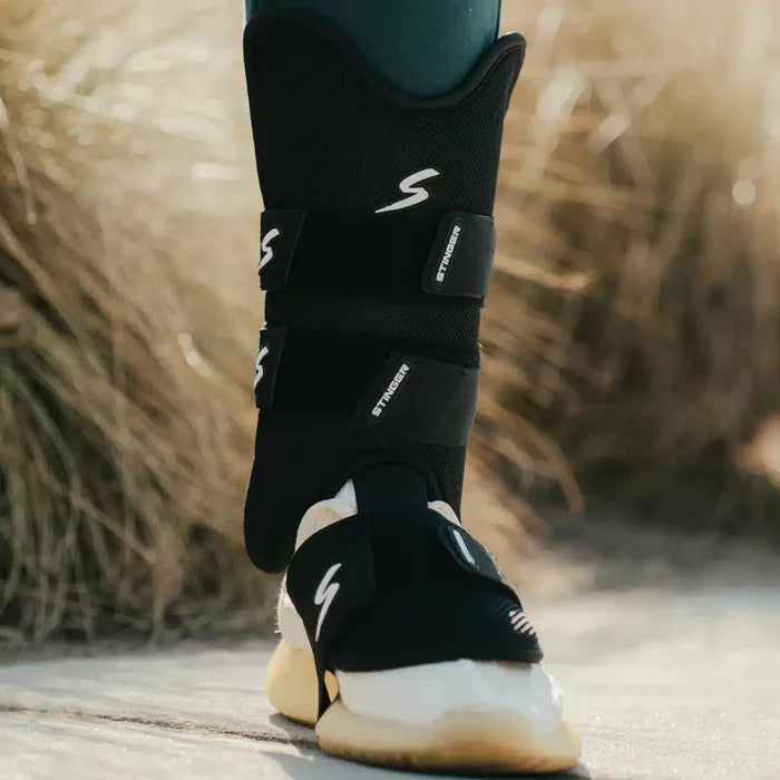 Stinger Select Leg Guard — Player Gear (image 5)