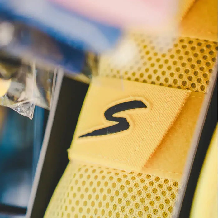 Stinger Select Leg Guard — Player Gear (image 6)